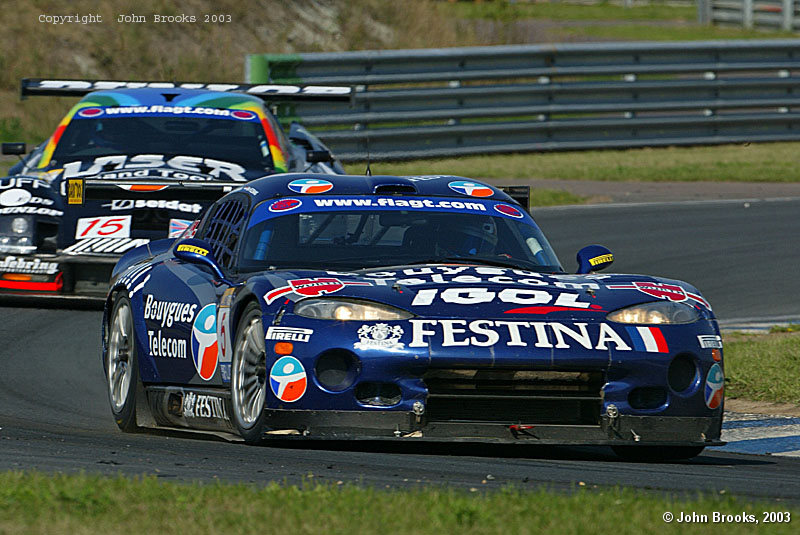 On the front row, Mike Hezemans and the Force One Racing Festina Chrysler Viper GTS-R