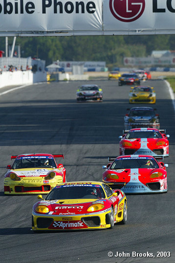 N-GT battle early on with the Ferrari 360 Modena of Bertolini leading the pack