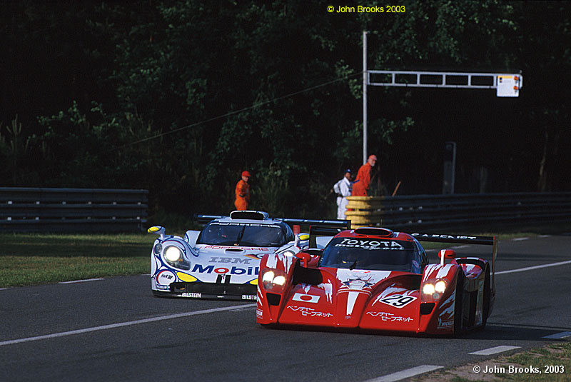Story of the race.........Toyota v Porsche