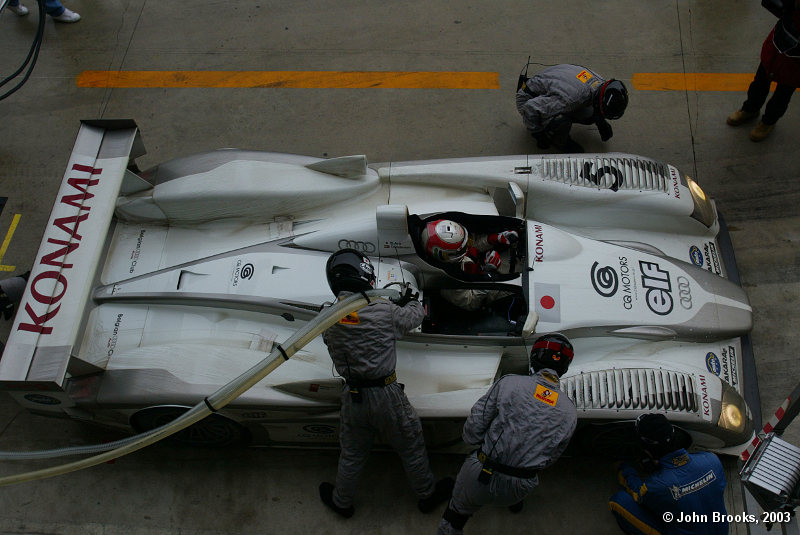 Pit stop for Kristensen